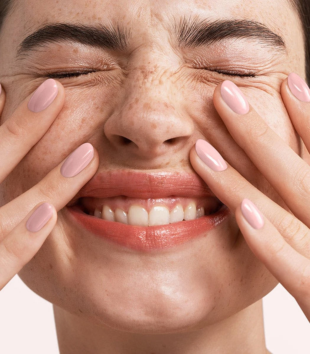 Pink Gellac - Ballerina Pink - Gellak - Vegan - Roze - Parel Finish - 15 Ml 2 Pink Gellac - Ballerina Pink - Gellak - Vegan - Roze - Parel Finish - 15 Ml - Afbeelding 2