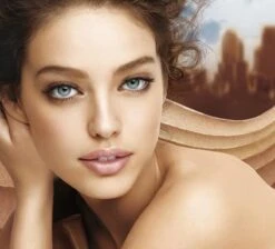 Maybelline Dream Matte Mousse Foundation - 08 Light Beige 10 Maybelline Dream Matte Mousse Foundation - 08 Light Beige -Chique Cosmetica Winkel 1200x1086 2