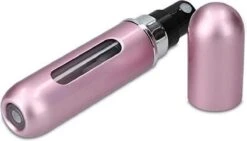 MaxedMore Navulbare Parfumverstuiver 5ml Rood/Licht Roze/ Oranje/Groen/ Blauw/ Grijs - 65 Keer Spraybare Parfum Verstuiver - Hervulbaar Tasverstuiver Voor Parfum - Meeneem Mini Geur Flesje Voor Op Reis - Lipstick Formaat Navulbaar Parfumflesje -Chique Cosmetica Winkel 1200x686