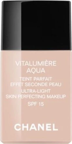 Chanel Vitalumiere Aqua Foundation - 30 Beige - SPF15 - 30 Ml -Chique Cosmetica Winkel 600x1200 3